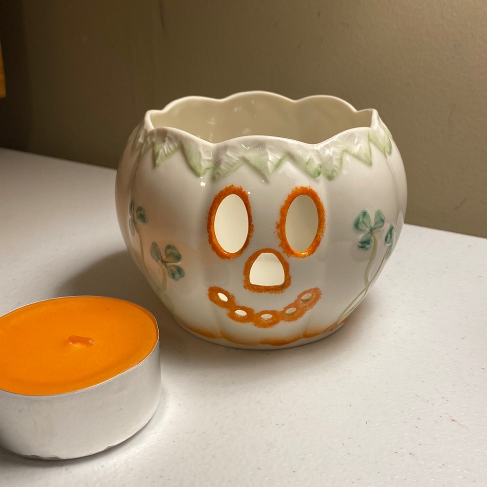 Belleek Ireland Shamrock Jack 0 Lantern Votive Candle Holder